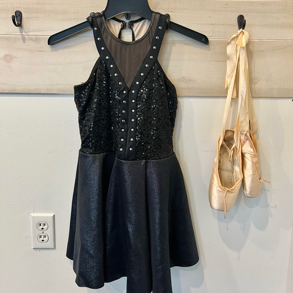 Weissman Got It tap jazz dance costume, black sequin dress, size large child - Picture 9 of 9